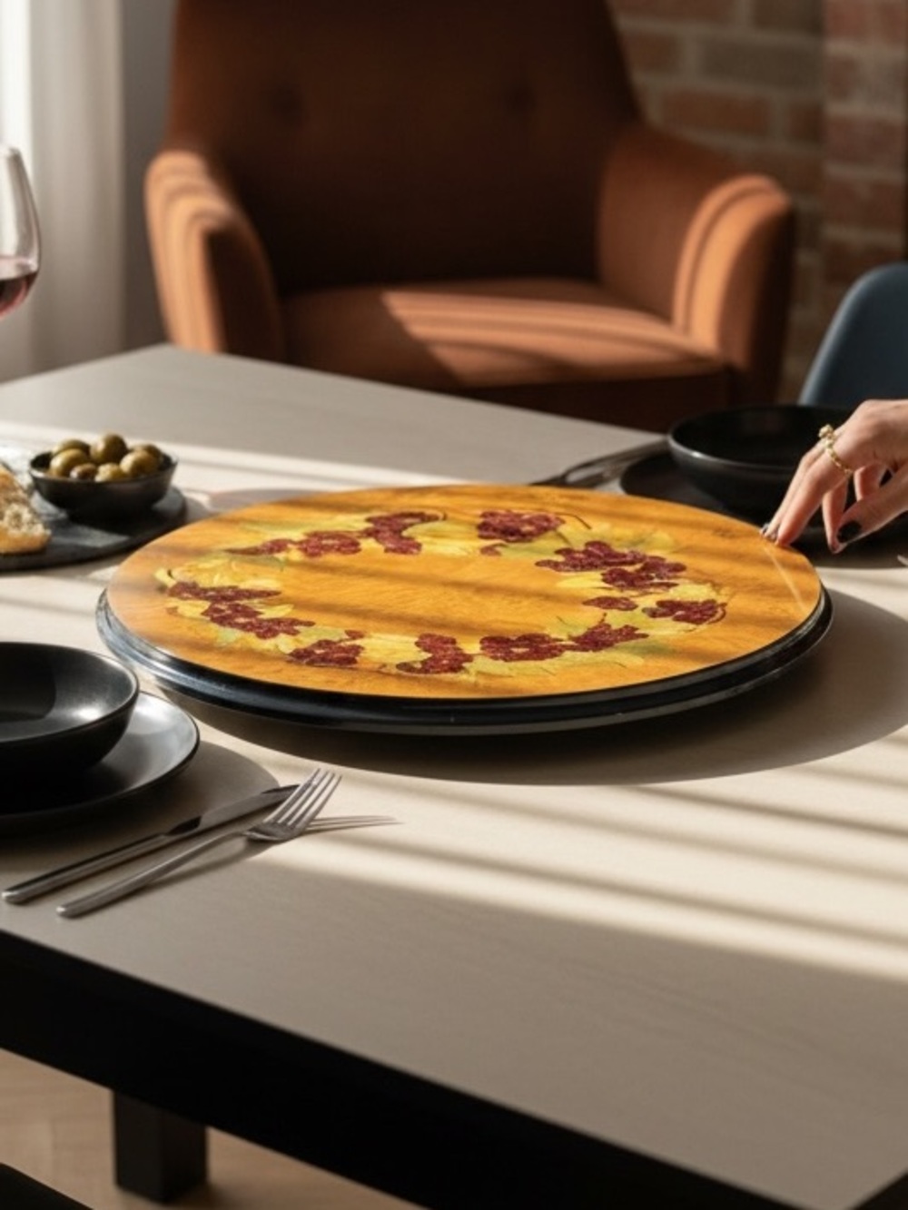 Signed Italian Sorrento Inlaid Wood Lazy Susan – Mastellone Giuseppe – 20.5” - Picture 7 of 16